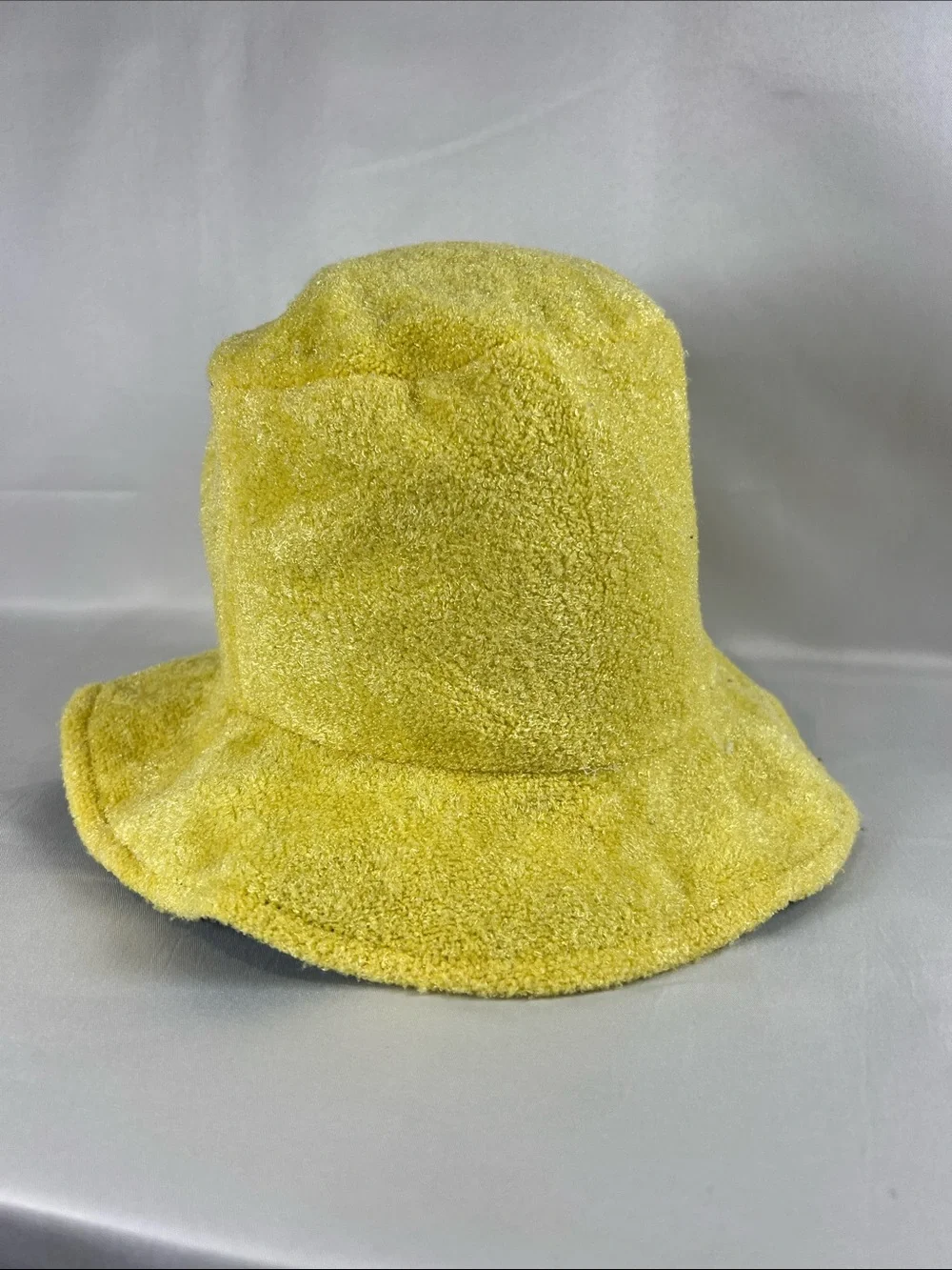 Sesame Street Yellow Plush Big Bird Terry Bucket Hat with Embroidered Face